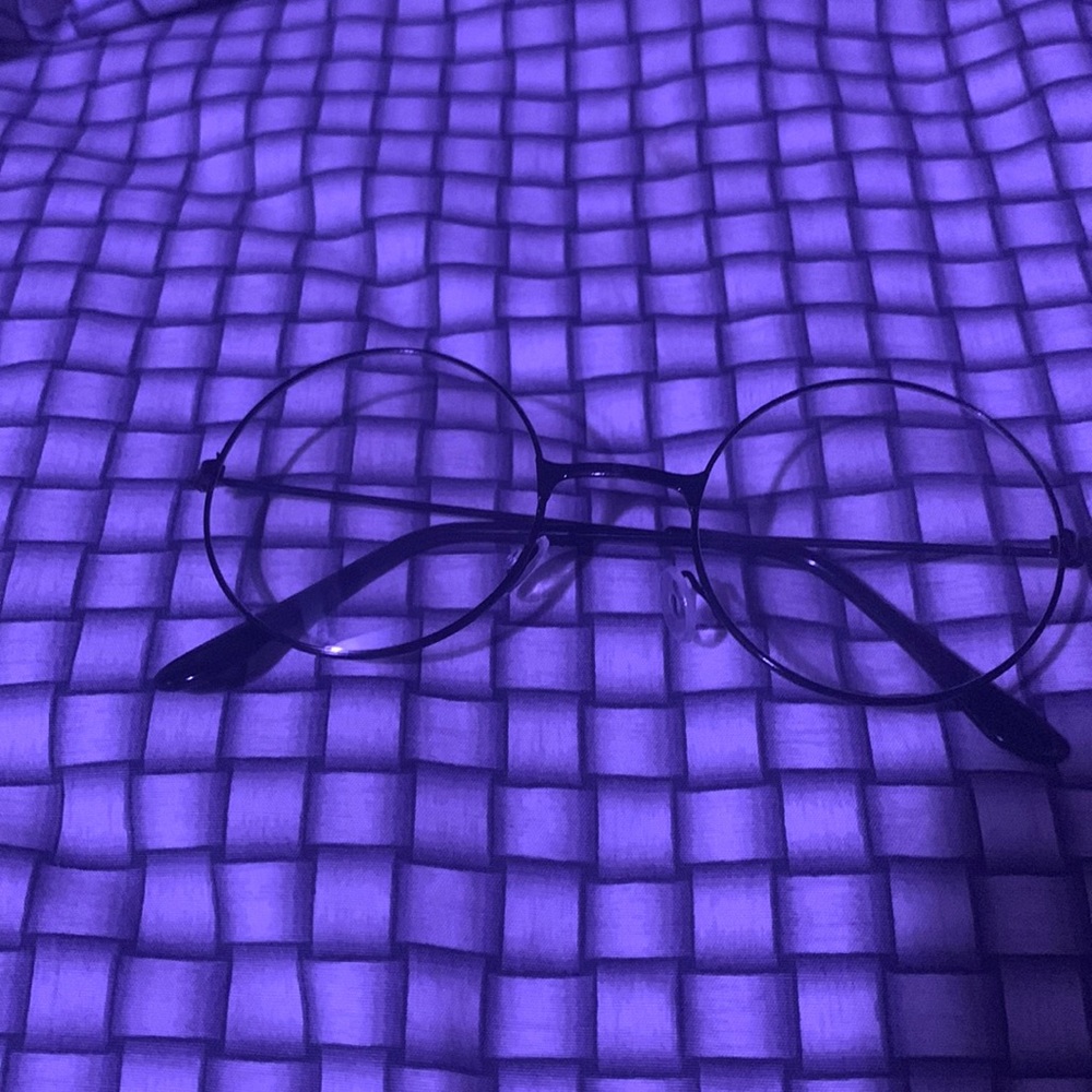 Cute round glasses